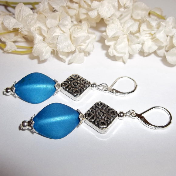 Long Blue & Silver Statement Earring Set Fashion Jewelry Accessory Gift NWT 4745 - Picture 4 of 10